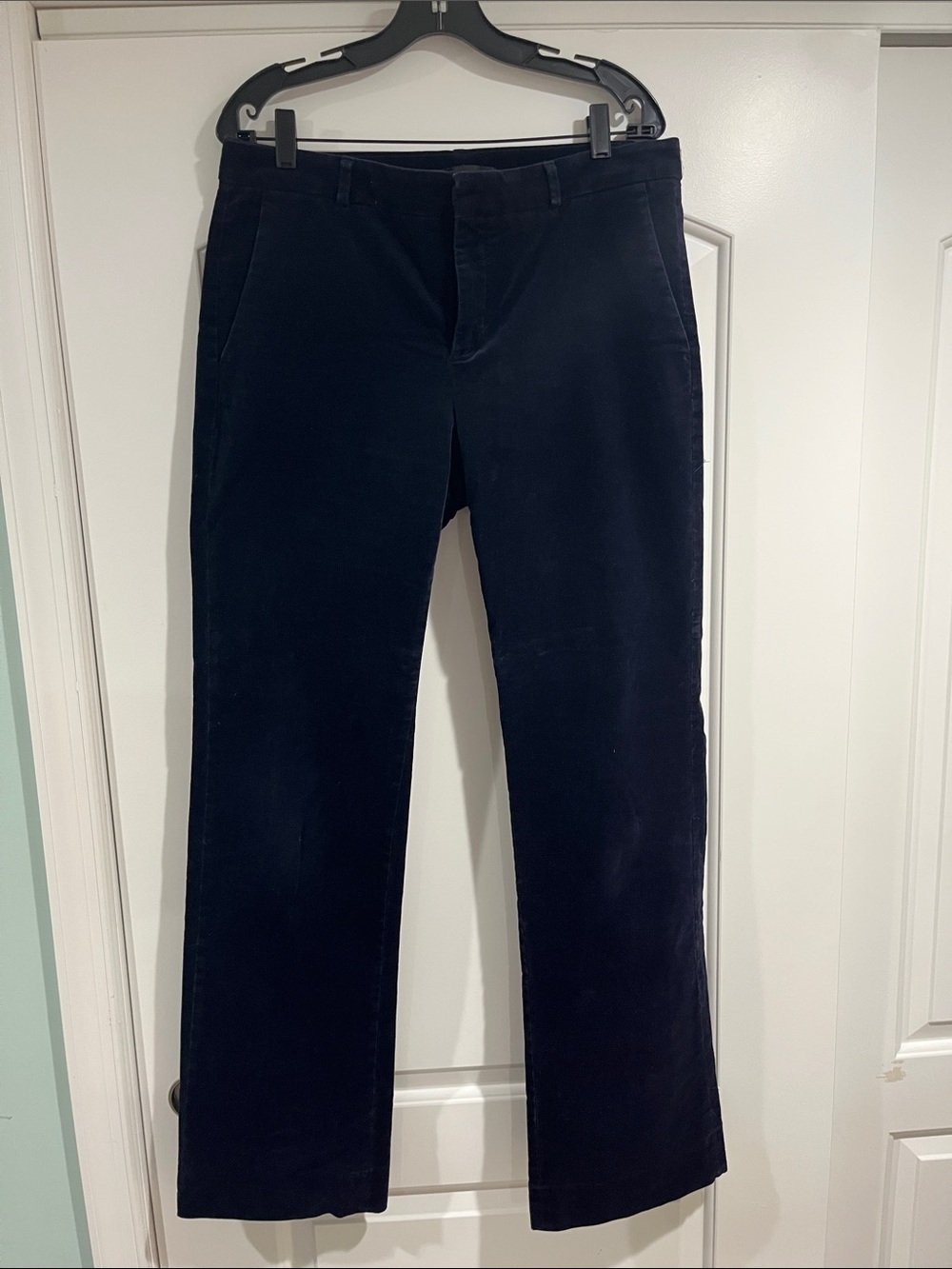 Banana Republic ‘Logan’ corduroy trousers